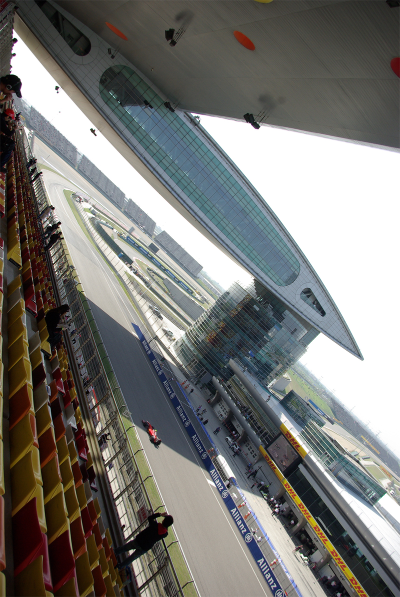 Illustration for article titled 2009 Chinese Grand Prix, Day One: The Practice Sessions
